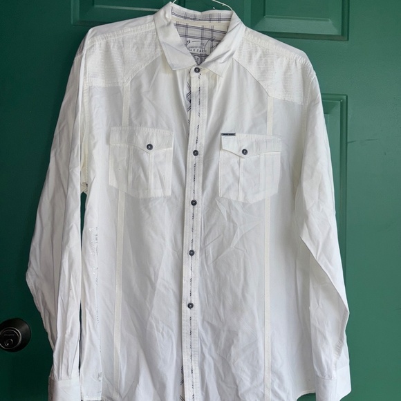 M.E.C & S men’s XL white top with silver design - Picture 2 of 9